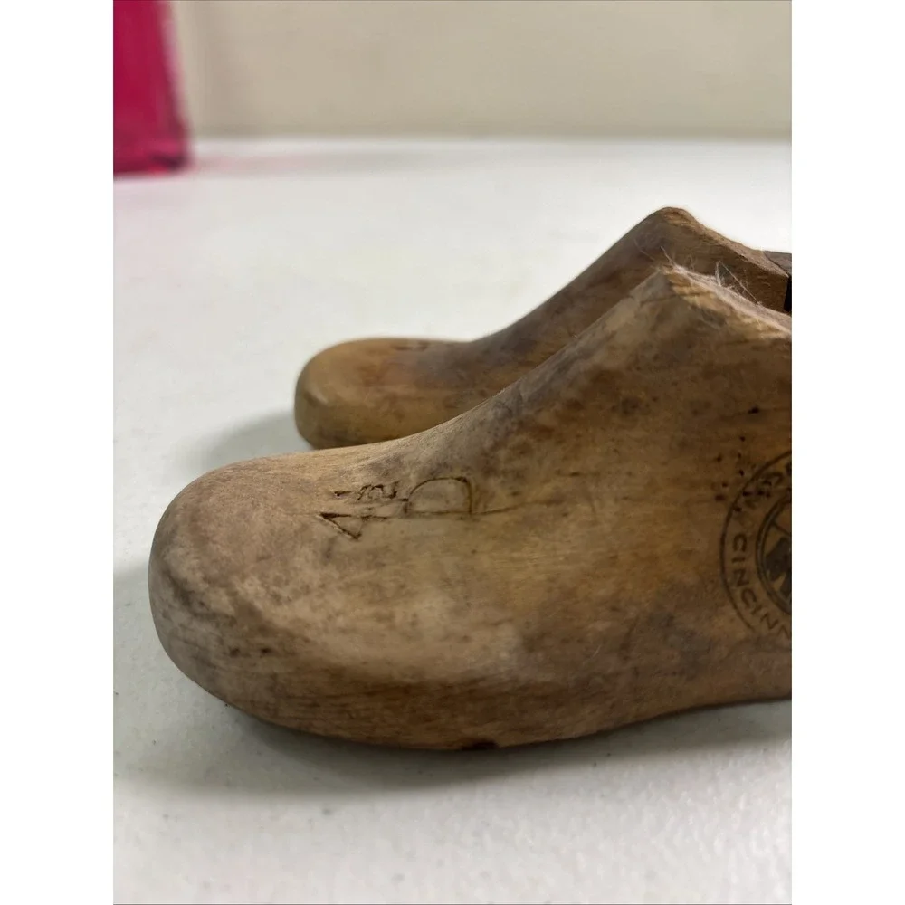 WOODEN SHOE FORMS Child's Size 4 1/2D Morton Last Co‎ Cincinnati 1954 2 Pair (4)
